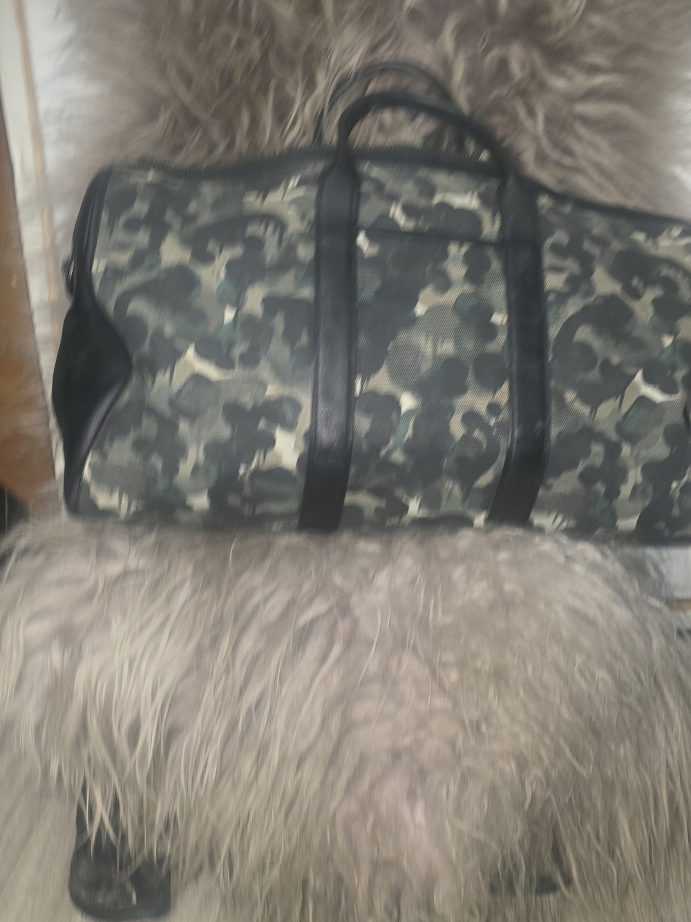 Gotham 45 Coach Green Camouflage Duffel with Black Leather Trim - Picture 3 of 8